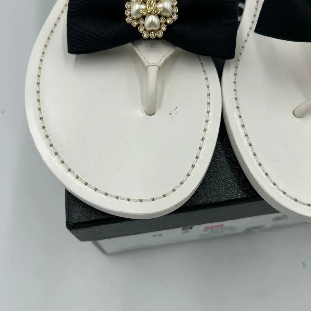 Women’s Chanel bow thong leather sandal size 39 made in Italy - Picture 11 of 11